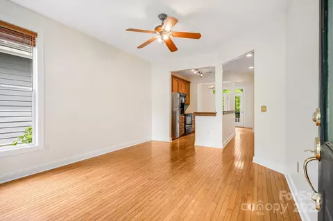 Living - 41 Town Cir, Flat Rock, NC 28731 photo 4 of 4
