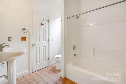 Bath - 41 Town Cir, Flat Rock, NC 28731 photo 1 of 1