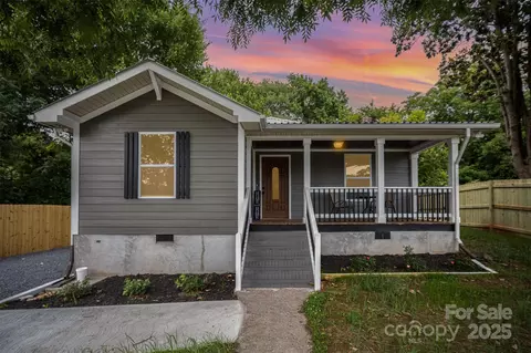 952 Salisbury St, Wadesboro, NC 28170