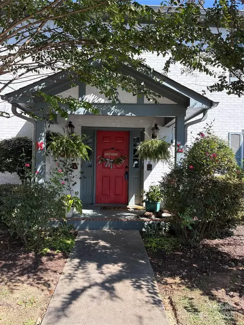 1208 E Franklin Blvd, Gastonia, NC 28054