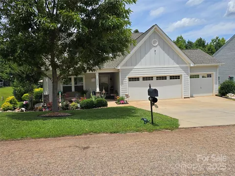 16115 Commodore Dr, Lancaster, SC 29720 photo 2