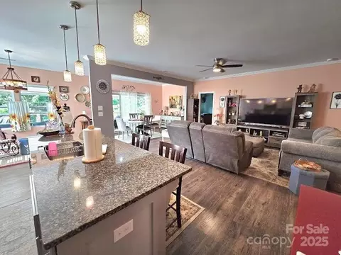 16115 Commodore Dr, Lancaster, SC 29720 photo 7
