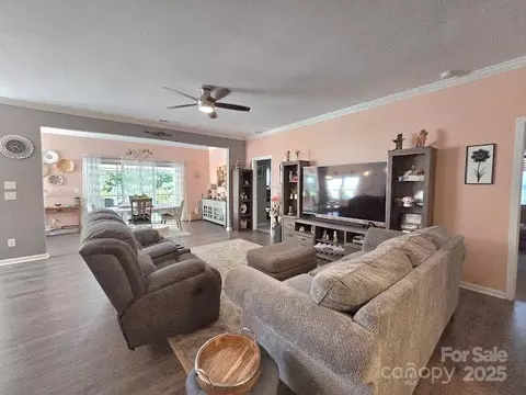 16115 Commodore Dr, Lancaster, SC 29720 photo 9