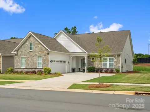 6020 Waldorf Ave, Monroe, NC 28110 photo 2