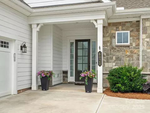 6020 Waldorf Ave, Monroe, NC 28110 photo 3