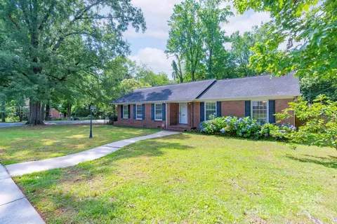 5720 Amity Pl, Charlotte, NC 28212