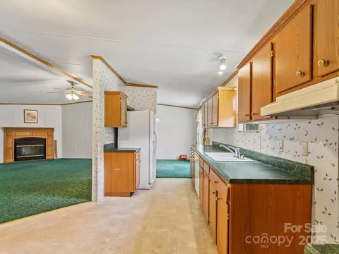 4591 Scott Rd, Morganton, NC 28655 photo 11