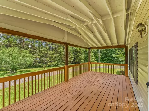 4591 Scott Rd, Morganton, NC 28655 photo 6