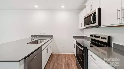5908 Faron Way, Charlotte, NC 28262