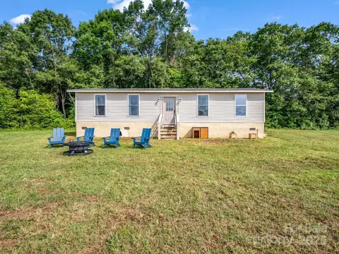 847 Crowe Dairy Rd, Forest City, NC 28043