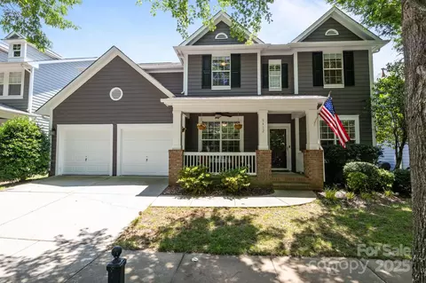 9412 Rosalyn Glen Rd, Cornelius, NC 28031