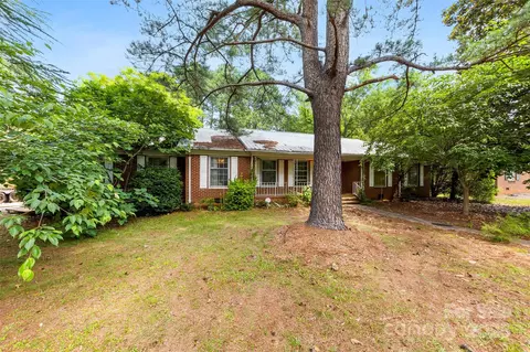 7501 Glencannon Dr, Charlotte, NC 28227