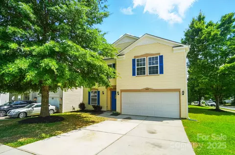 8604 Rockmoor Ridge Rd, Charlotte, NC 28215