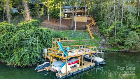 10043 Tepa Pl, Tega Cay, SC 29708