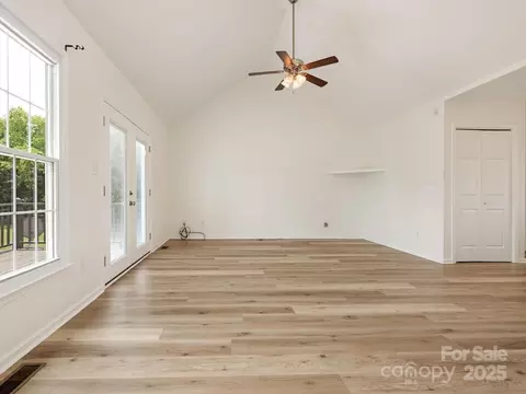 7006 Lone Eagle Apt 18 Dr # 18, Monroe, NC 28110 photo 37