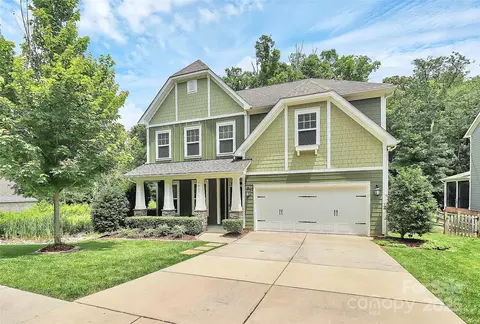 7011 Hyde Park Dr, Indian Trail, NC 28079