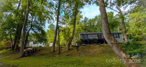 57 Fair Hollow Ln, Hendersonville, NC 28792