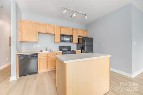 Kitchen - 411 W Washington St, Greensboro, NC 27401 photo 1 of 3