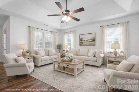 110 Whitehall Dr, Mooresville, NC 28117