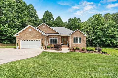 1616 Indian Springs Nw Dr NW, Conover, NC 28613
