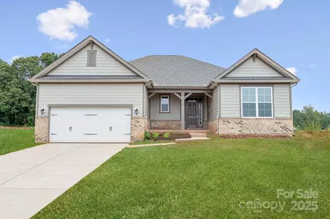 3315 Meadow Wood Ct, Maiden, NC 28650