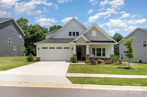 218 Tetcott St, Mooresville, NC 28115