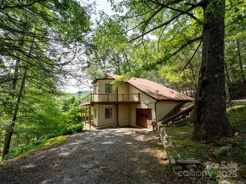 218 Mcguffey Ridge Rd, Gerton, NC 28735