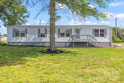 5354 Sherrills Ford Rd, Catawba, NC 28609