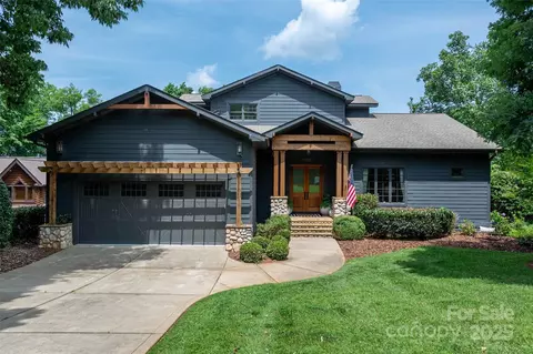 7221 High Point Ct, Charlotte, NC 28278