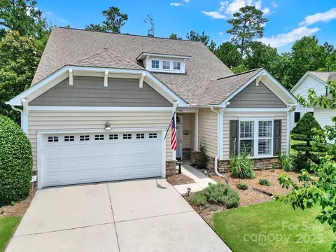 964 Knob Creek Ln, Tega Cay, SC 29708