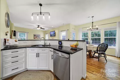 Kitchen - 488 Saint George Rd, Fort Mill, SC 29708 photo 2 of 4