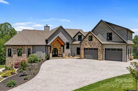 1841 Bear Creek Rd, Leicester, NC 28748