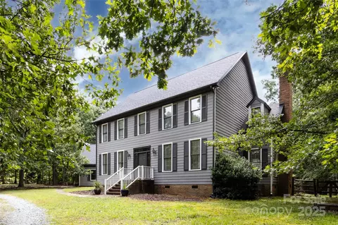 6511 Buggy Whip Ln, Waxhaw, NC 28173