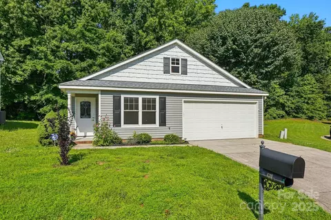 611 Annalinde Ln, Rock Hill, SC 29732