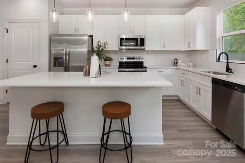 Kitchen - 118 Durham Rd, Stanley, NC 28164 photo 1 of 4