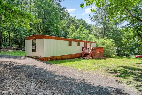 5239 Lineberger Rd, Stanley, NC 28164