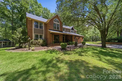 2505 Mountain Folk Ln, Waxhaw, NC 28173