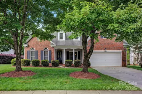 16013 Wynfield Creek Pkwy, Huntersville, NC 28078