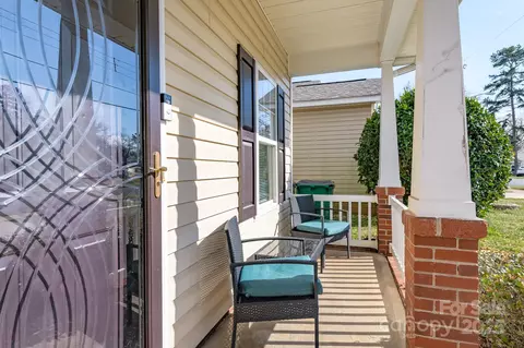 2614 Ocracoke St, Charlotte, NC 28208