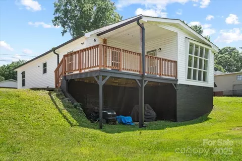 Exterior - 321 E Taylor St, Landis, NC 28088 photo 6 of 8