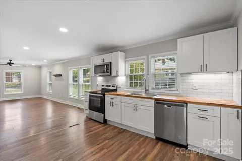 Living - 321 E Taylor St, Landis, NC 28088 photo 6 of 6