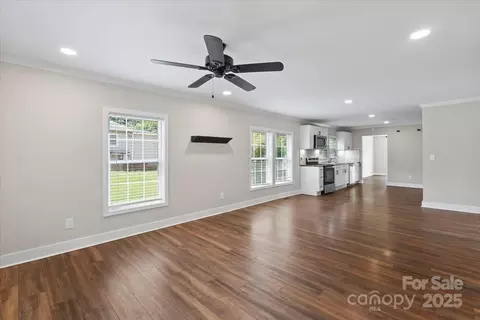 Living - 321 E Taylor St, Landis, NC 28088 photo 5 of 6