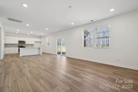 Living - 565 Mountain View Dr, Monroe, NC 28110 photo 1 of 1