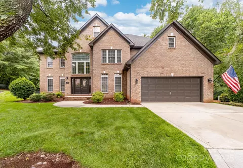 12002 Cobham Ct, Huntersville, NC 28078