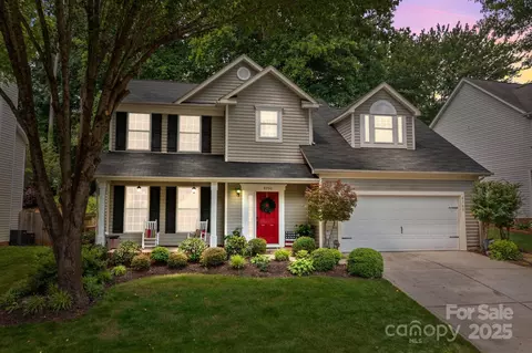 8700 Fox Tail Ln, Huntersville, NC 28078