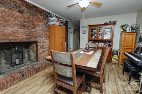 98 Long St, Marion, NC 28752 photo 21