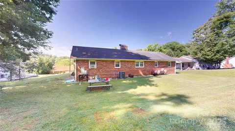 98 Long St, Marion, NC 28752 photo 30