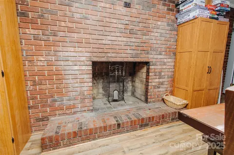 98 Long St, Marion, NC 28752 photo 20