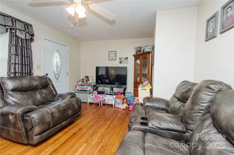 98 Long St, Marion, NC 28752 photo 26