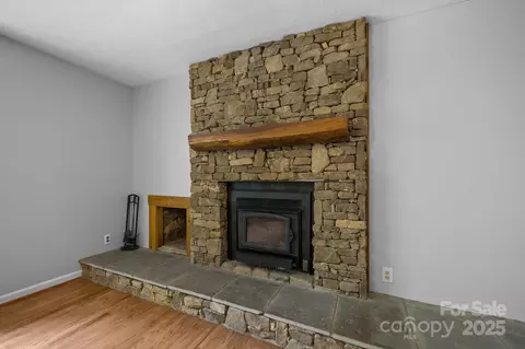 Living - 20 Summit Dr, Arden, NC 28704 photo 5 of 6